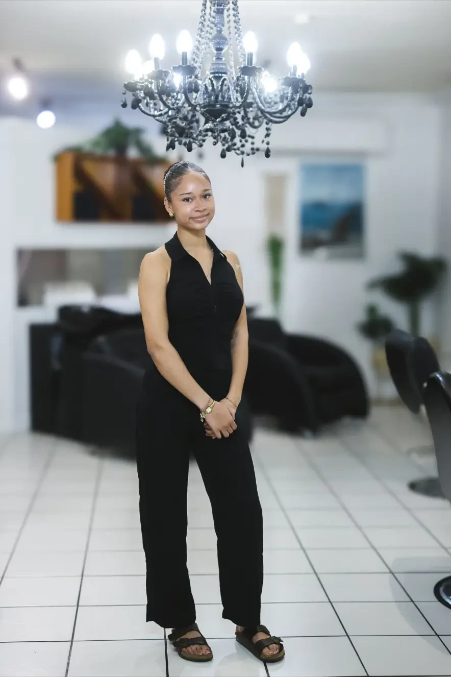Viviene, Tea & Tidy at Deb's Hair & Beauty Proserpine