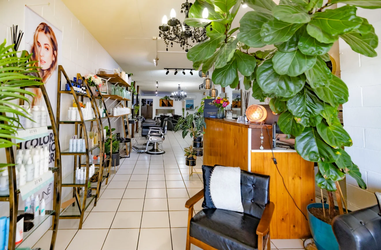 Beauty services at Deb's Hair & Beauty Proserpine