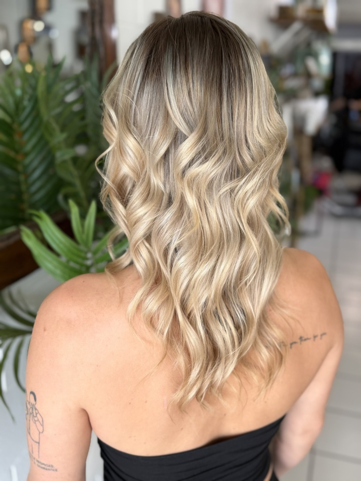 Balayage hair colour at Deb's Hair & Beauty Proserpine